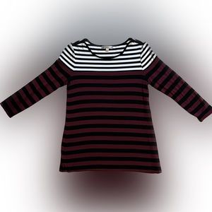 Striped 3/4 sleeve shirt. Good condition. Size S